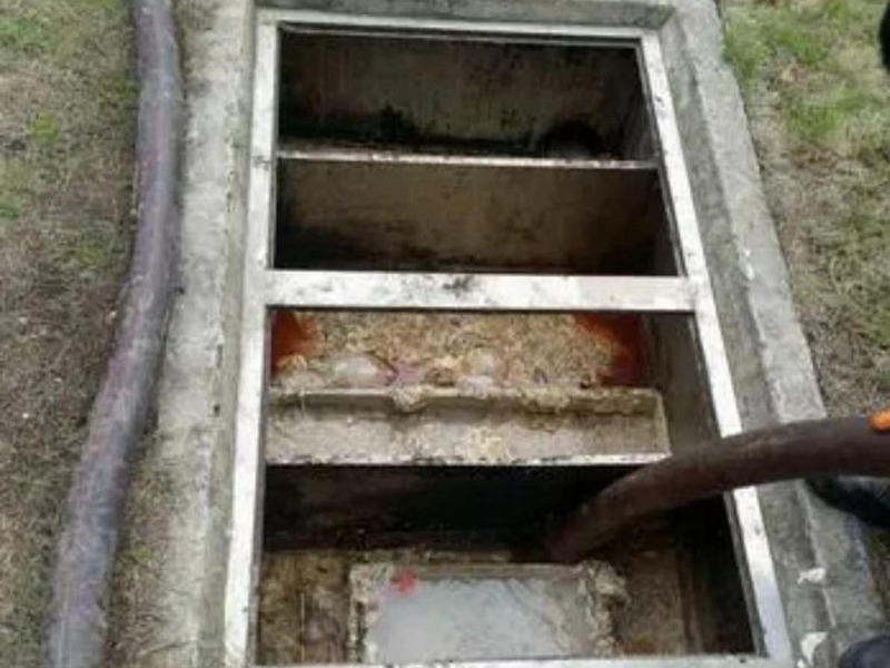 阿尔山隔油池清理